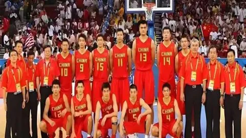 CBA激战正酣！四川VS北汽19时巅峰对决，11胜佳绩揭晓，昨3场胜利前瞻！